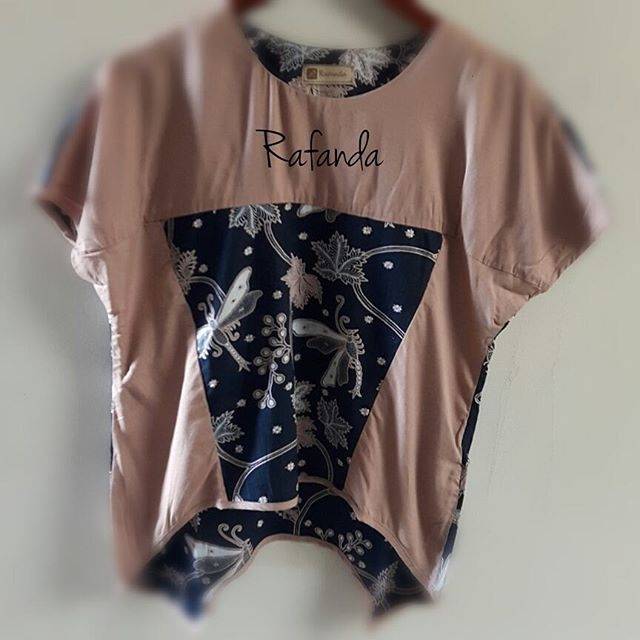Blus batik kombinasi