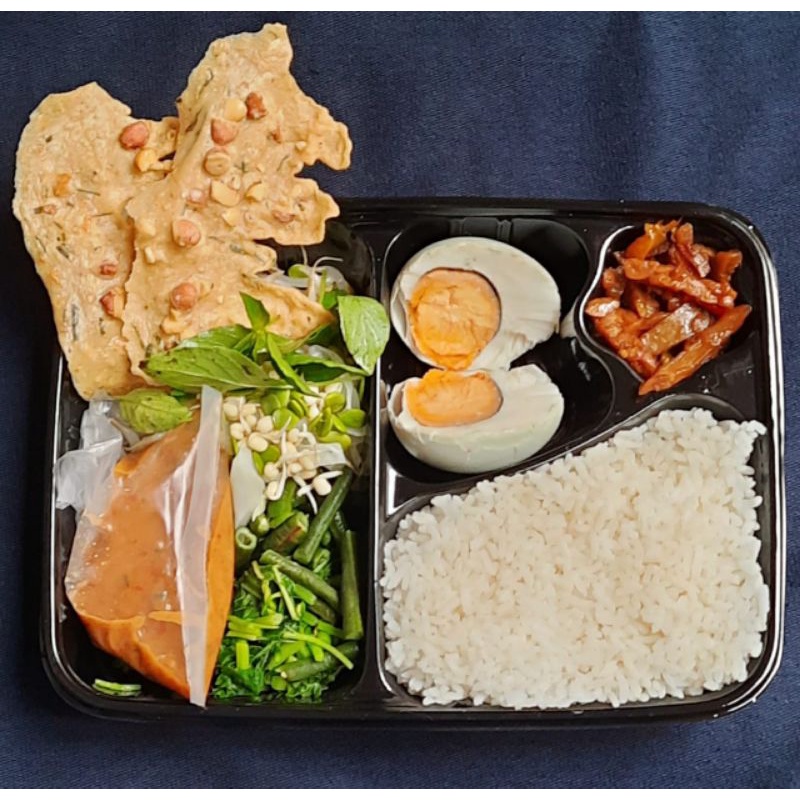 

Nasi Pecel komplit