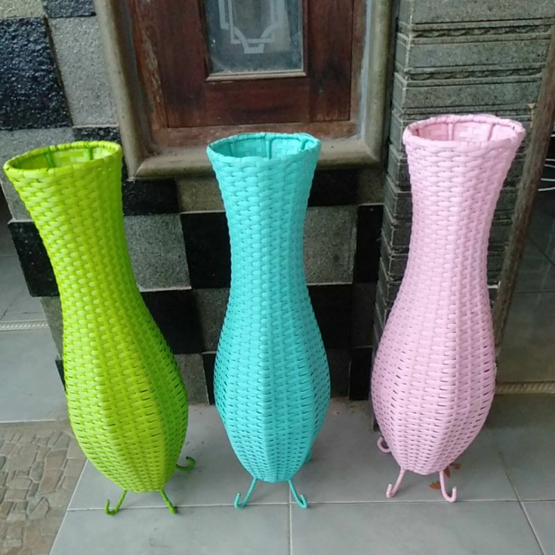 Vas Bunga Rotan Sintetis Murah