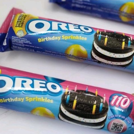 

OREO Birthday Sprinkles Birthday Cake Flavor Limited Edition 123.5g