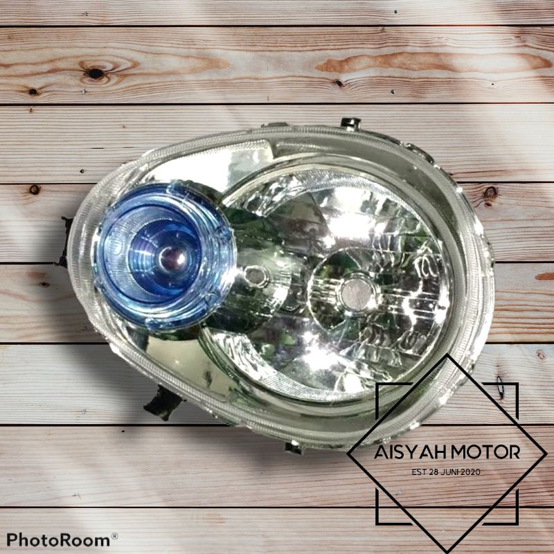 Reflektor Lampu Depan Honda Scoopy Tahun 2010