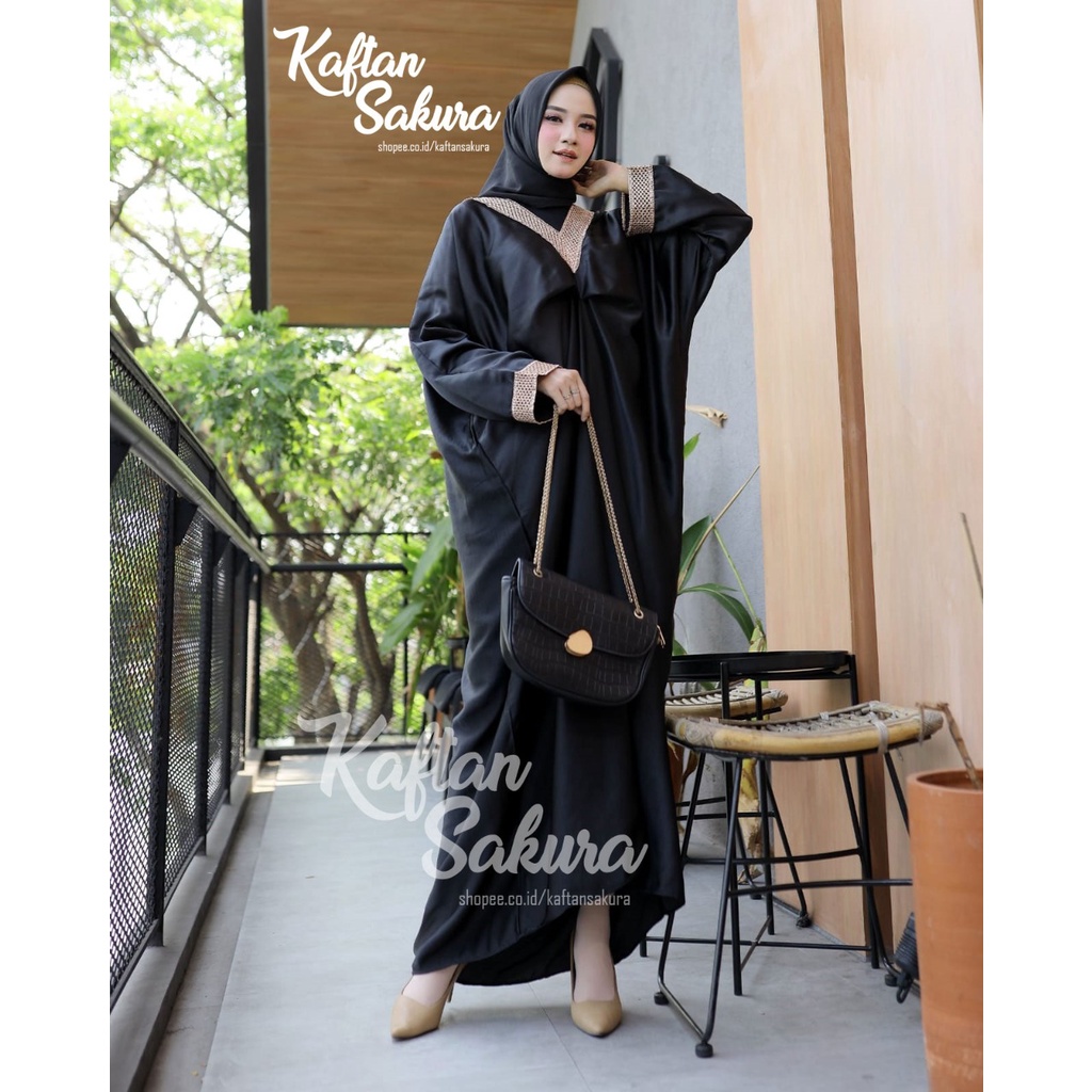 kaftan wanita terbaru bahan satin roberto cavali muat sampai jumbo XXL kaftan modern terbaru