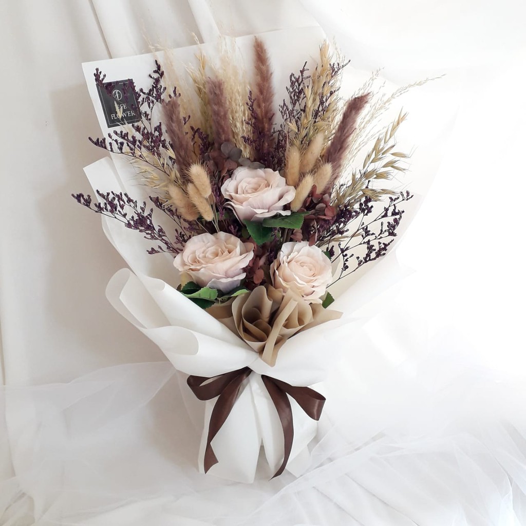 Jual Buket Bunga Buket Bunga Wisuda Moccacino Purple Buket Dried Flower Bouquet Bucket 