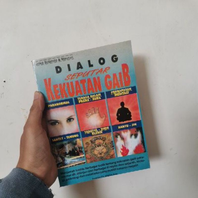 

Buku Dialog seputar kekuatan gaib