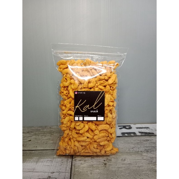 

MAKARONI BANTET SEBLAK DAUN JERUK KILOAN MURAH / MAKARONI BANTET BALADO / MAKARONI BANTET KEJU