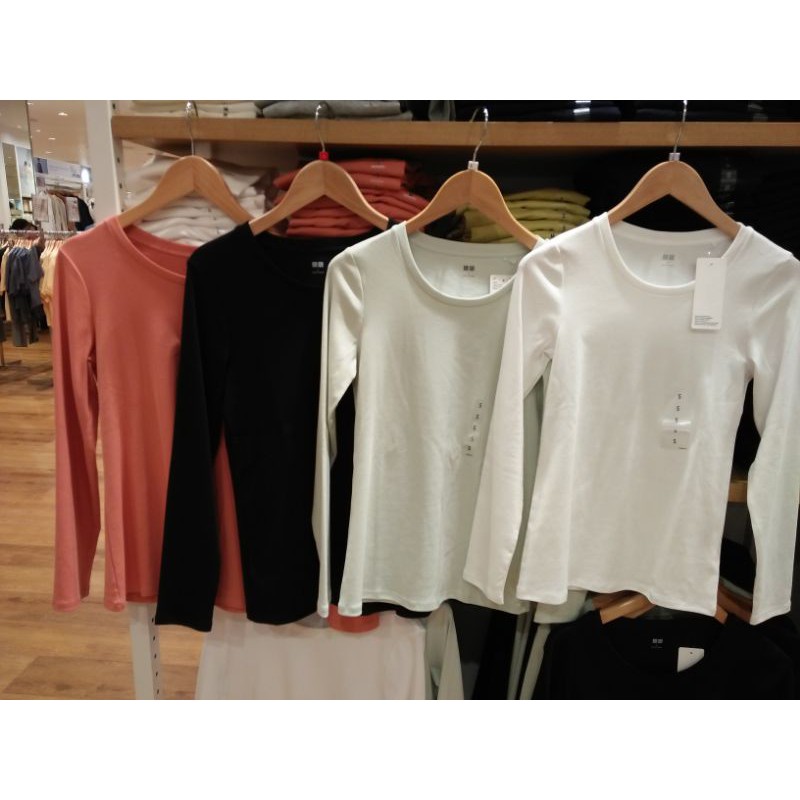 Kaos Lengan Panjang Wanita Uniqlo Sale