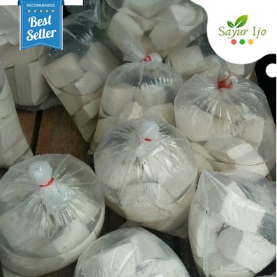 

Tahu Cina Putih Isi 5 Pcs Per Pack Fresh Chinese White Tofu Sayur Segar