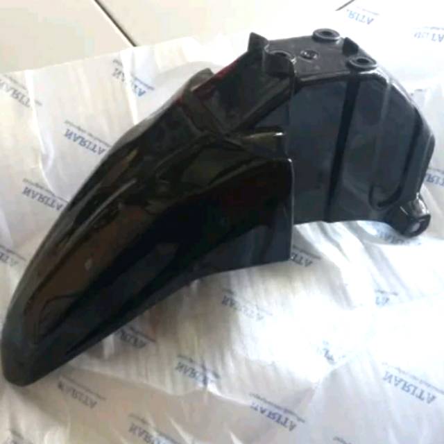 Spakbor depan Xeon karbu