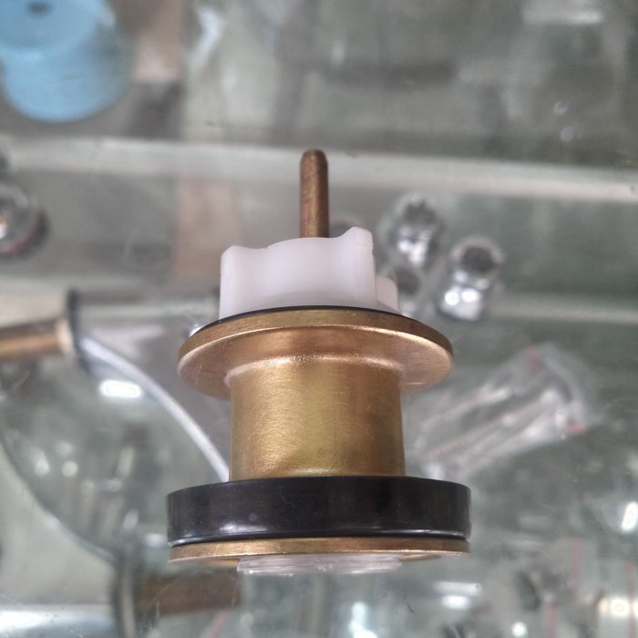 Daleman Flush Valve TOTO