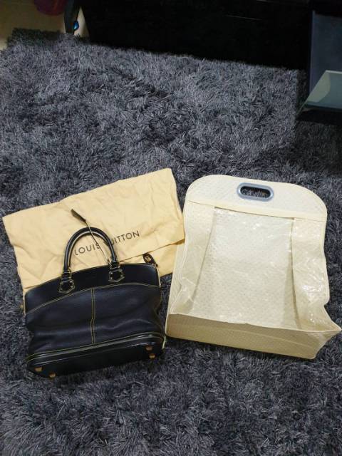 100%ORIGINAL Tas LV Louis Vuitton original Black