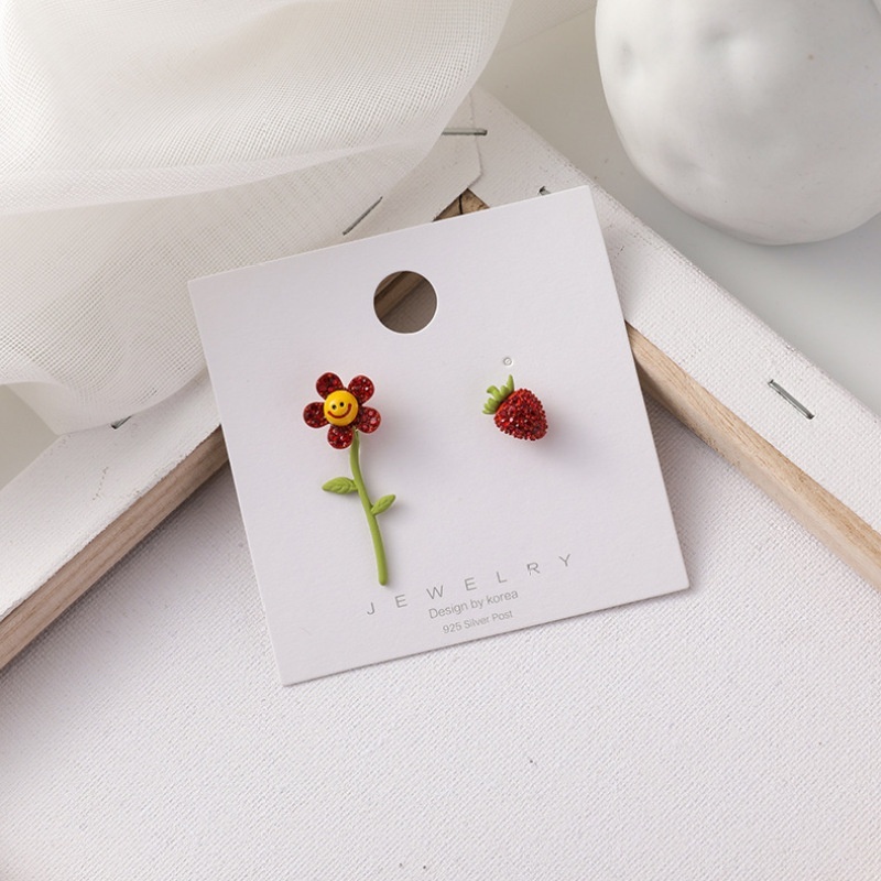 Korean Style Crystal Sun Flower Strawberry Grape Asymmetric Earrings Sweet Girls Fruit Stud Earrings