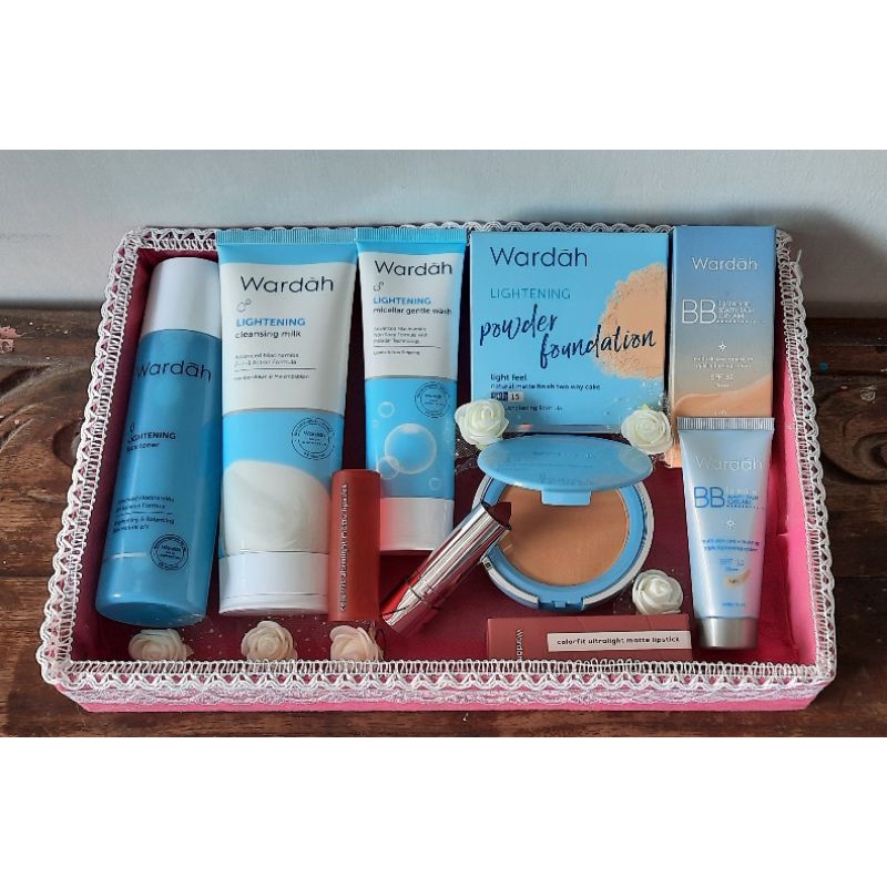 hampers wardah lightening/paket wardah/hadiah wardah