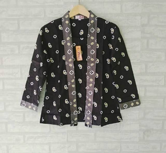 kebaya wanita Kutubaru jumputan jumbo kebaya jumputan baju adat Jawa Jogja kebaya encim kebaya karti