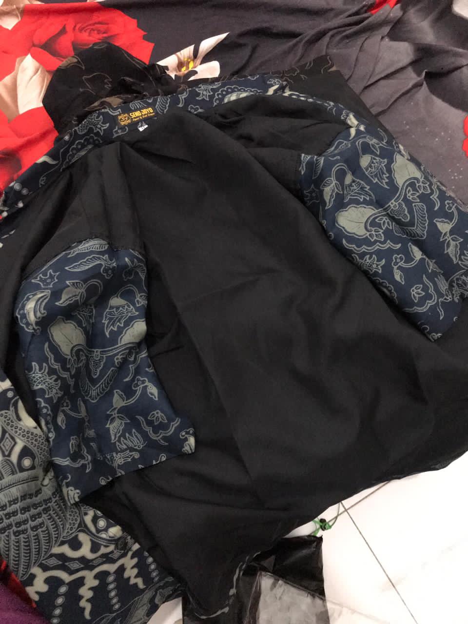 Wijoyo Navy Pendek Kemeja Batik Pria Full Furing Regular Fit Bahan Katun Primisima