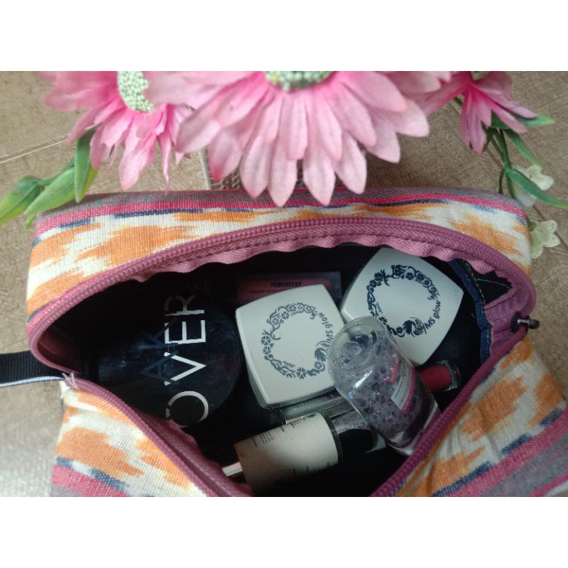 pouch makeup Tenun Troso Jepara/ pouch kosmetik/ pouch tisu/pouch serbaguna