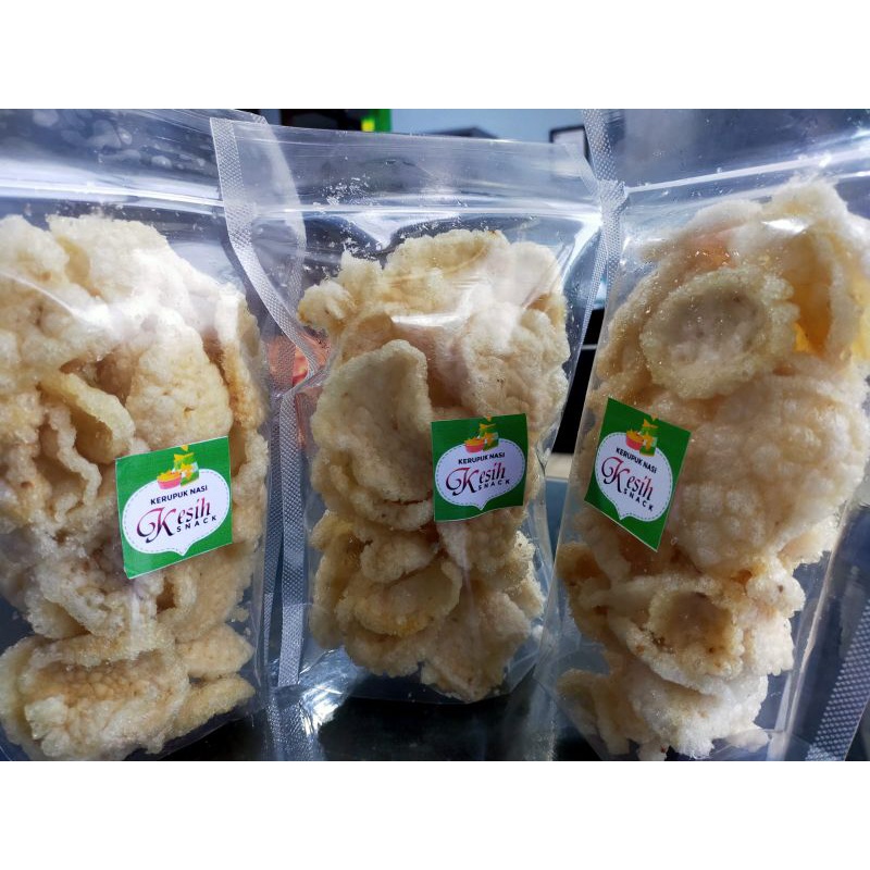 

Kerupuk nasi buatan Bu Dosen Kesih