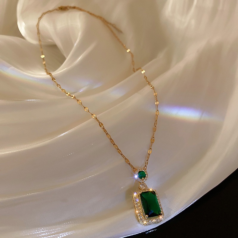 Kalung Emerald Kristal Geometris Anting Vintage Premium