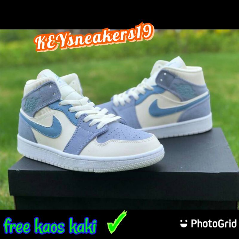 SEPATU WANITA NIKE AIR JORDAN1 MID GREY TAN