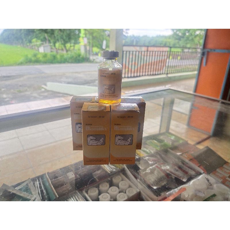 Vitamin B komplek injeksi hewan kemasan 20ml