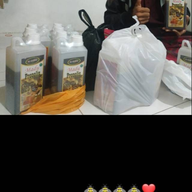 

Madu propolis