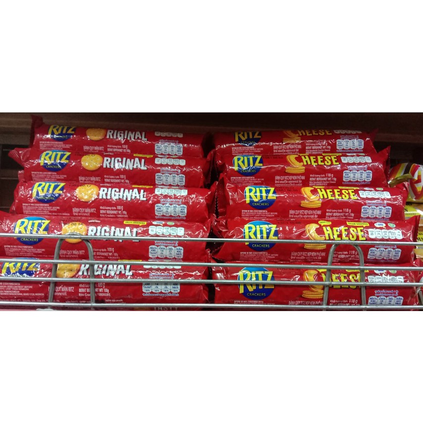 

Snack Cemilan Biskuit Ritz Cracker Biscuit 100gr - Original / Cheese