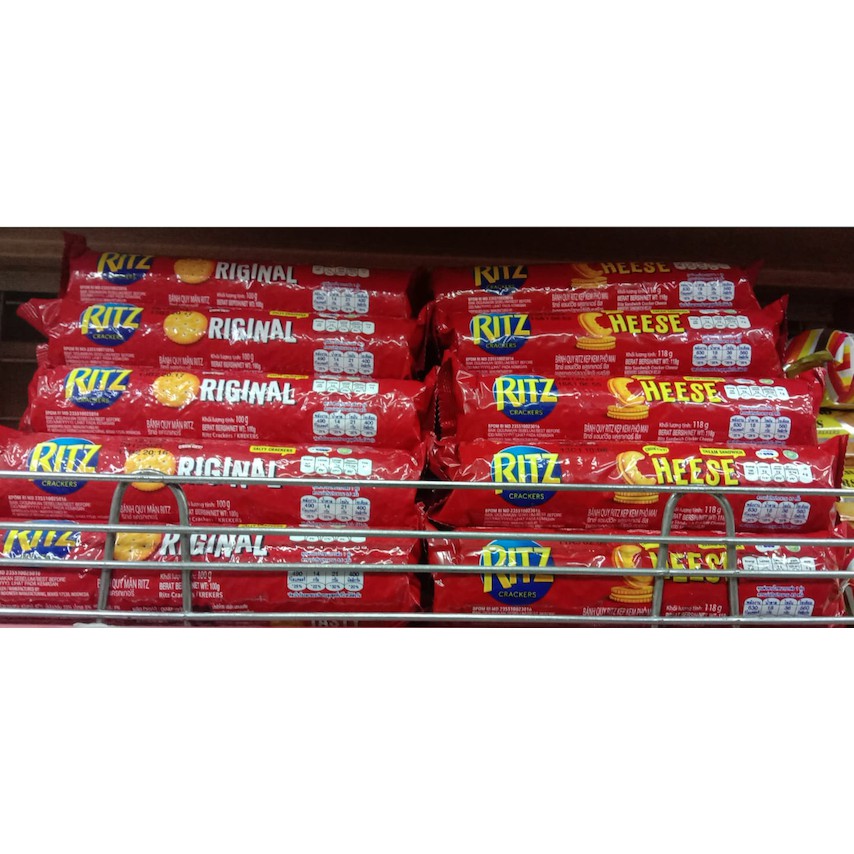 

Snack Cemilan Biskuit Ritz Cracker Biscuit 100gr - Original / Cheese