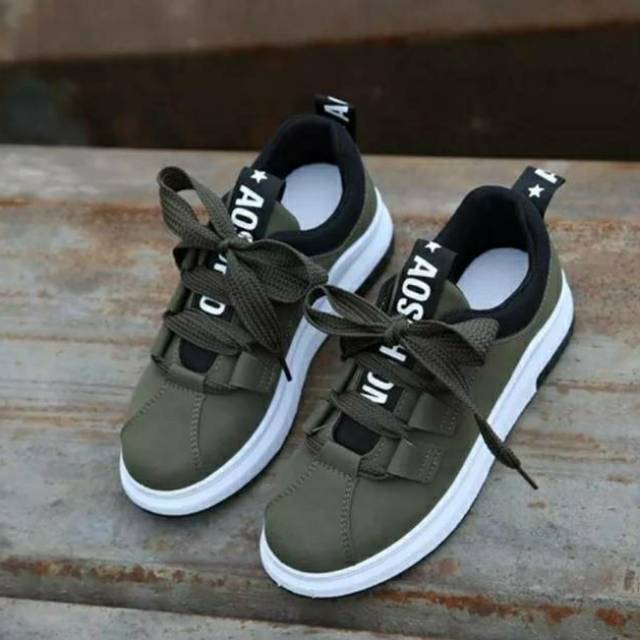 3.3 Fashion Sale / Sepatu Sneakers Wanita / Sepatu Wanita / bisa bayar di tempat (cod)-1