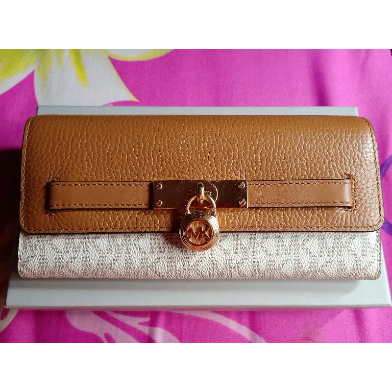 Dompet michael kors preloved but new. Dompet MK PL second original branded