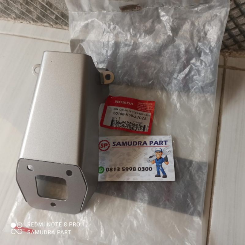 50186K59A70ZA dudukan pangkon Slebor belakang Vario 150 Vario 125 Original