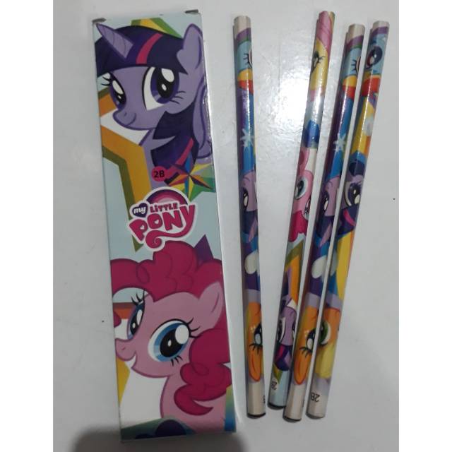 

Pensil kayu motif karakter