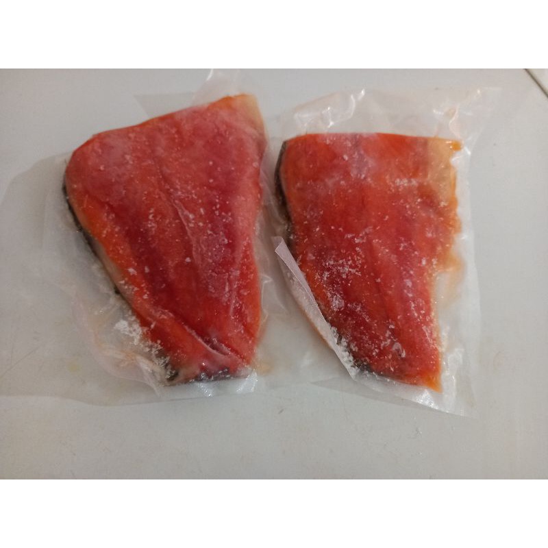 

fillet salmon bagian ekor 250gr