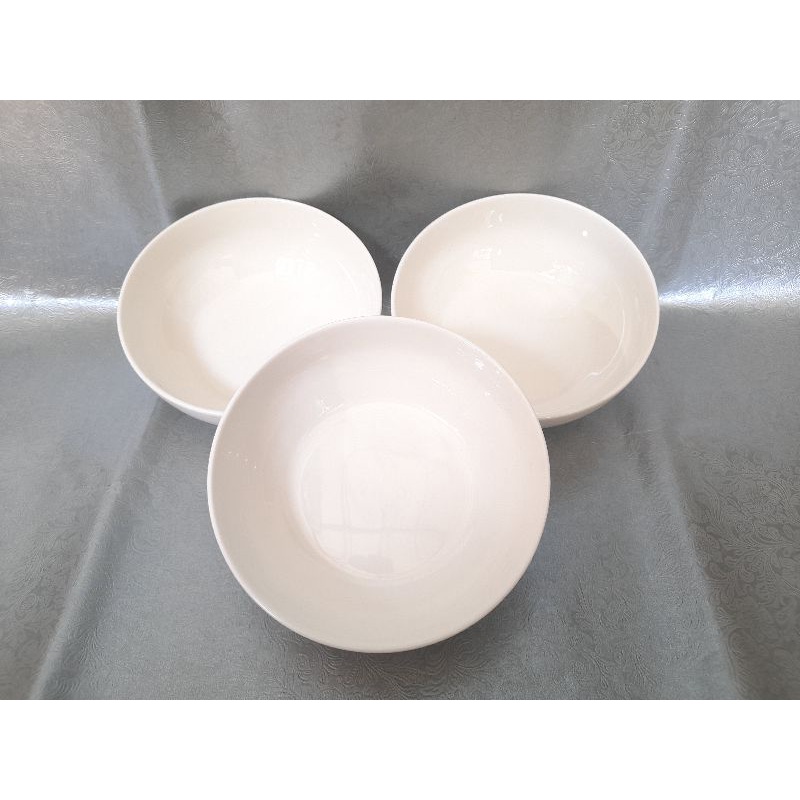 Mangkuk Daejub Classic White St.James