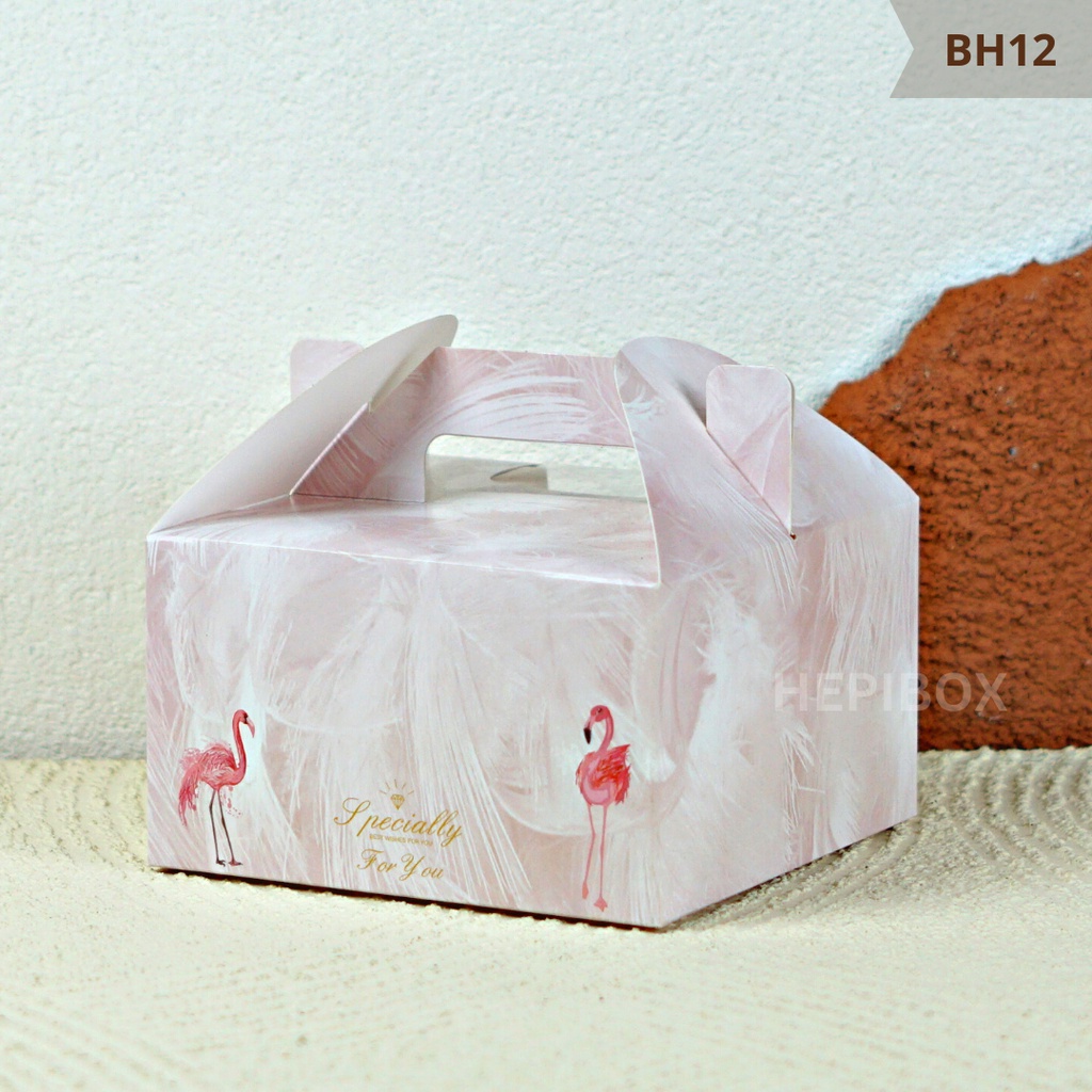 Box Cupcake Isi 4 / Box Pudding / Box Muffin / Kotak Cupcake / Kotak Pudding / Kotak Muffin / Kotak Hampers Kue I BH12