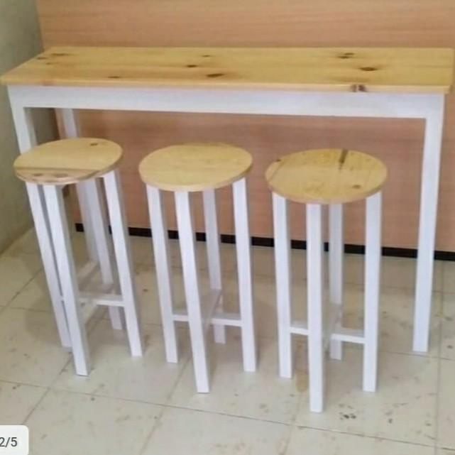 Meja Meja Bar + 3 Bangku Bulat(1503590)