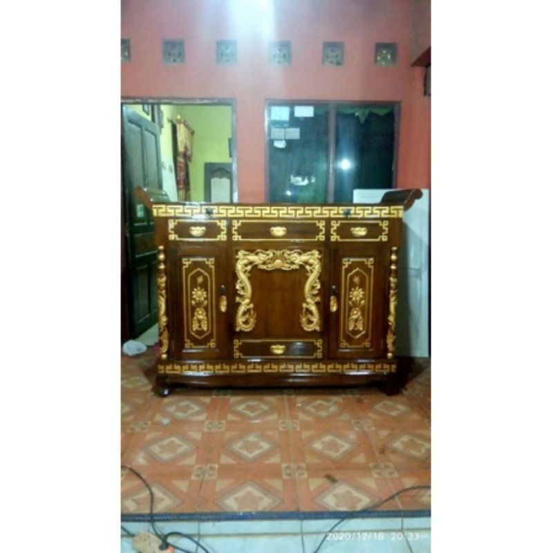 meja altar sembayang ,meja altar ukiran mebel jepara