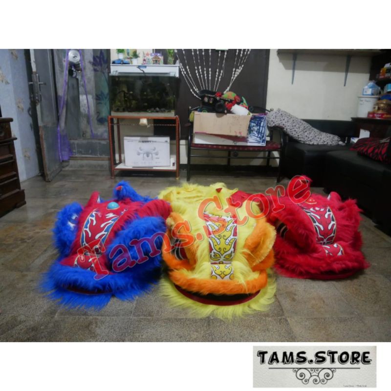 Barongsai dewasa 60x50x50 mulut bisa dimainkan,, mata bisa menyala dan bisa berkedip