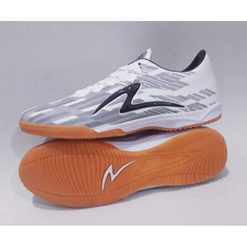 sepatu SPECS futsal infinity murah