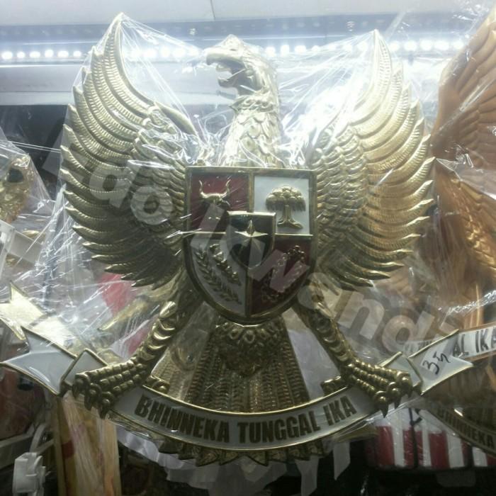 

Patung Garuda Pancasila Kuningan Ukuran 35 Cm 039