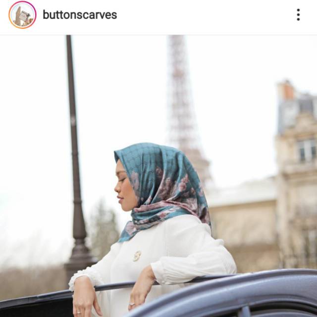 BUTTONSCARVES HYDRANGEA : VERTE preloved