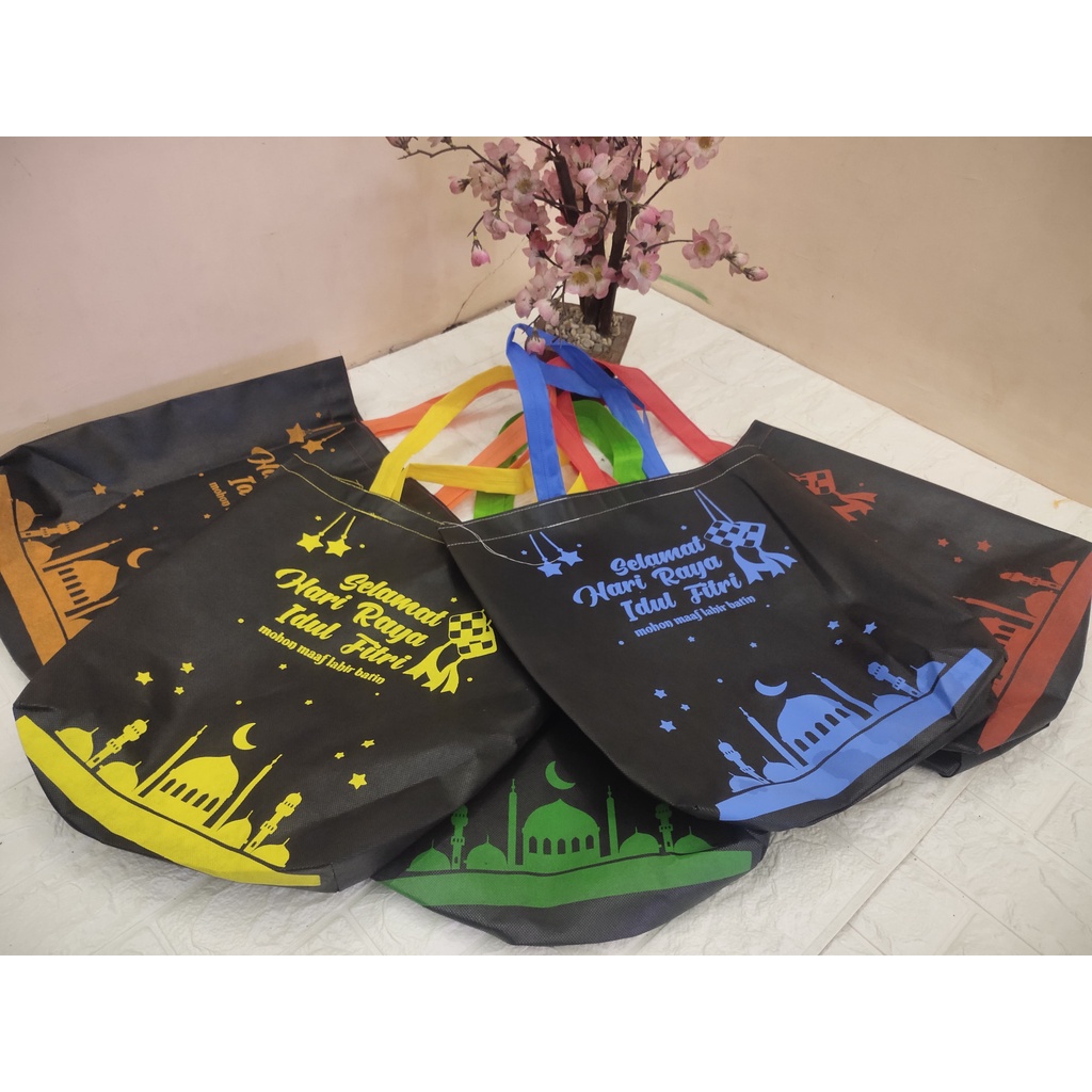 

Tas Lebaran Hari Raya Idul Fitri