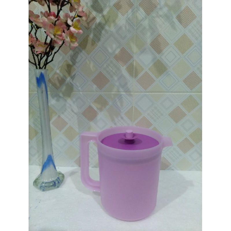 Pitcher 1L (tupperware) 1 buah