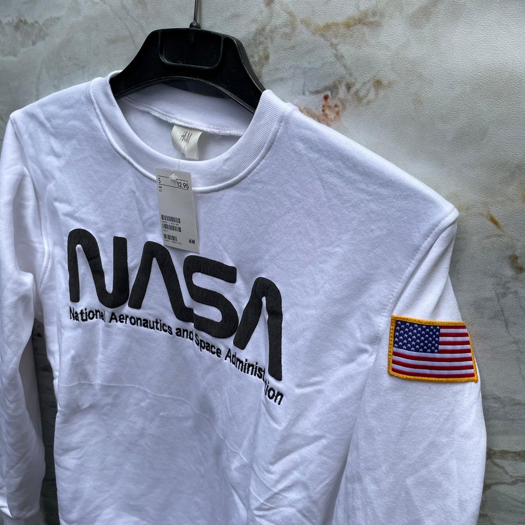 H&amp;M Crewneck NASA White / Sweater HnM Original Pria Wanita