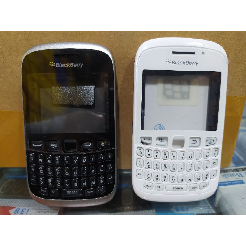 Casing Blackberry 9320 Housing Blackberry Davis 9220 Fullset + Tulang Tengah / Karet Tengah