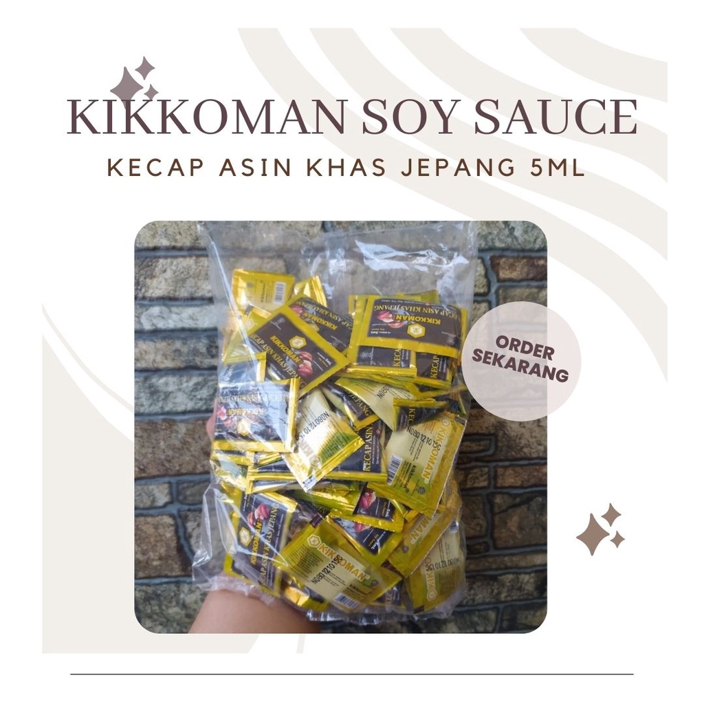 

Kikkoman Soy Sauce Sachet 5 ml 1 pack (100 pcs) - Kikkoman Kecap Asin Jepang 5 ml Halal