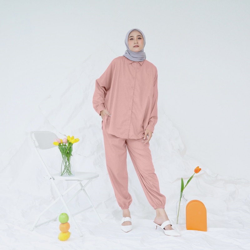 Nada Set-Coral