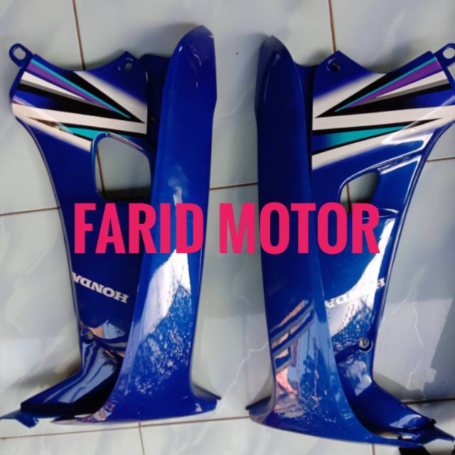 Sayap luar dalam supra fit lama biru