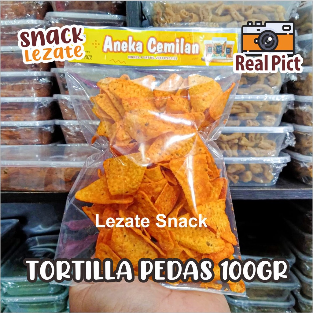 

Sedap Snack - Tortila Chips Pedas 100gr Murah Gurih Renyah / Tortilla Chips Kiloan / Tortila Chip Snack / Doritos Kiloan