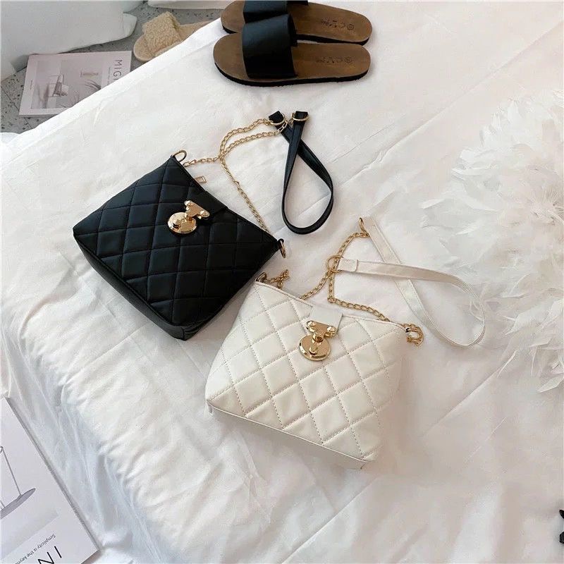 Tas Selempang Wanita Terbaru 2020