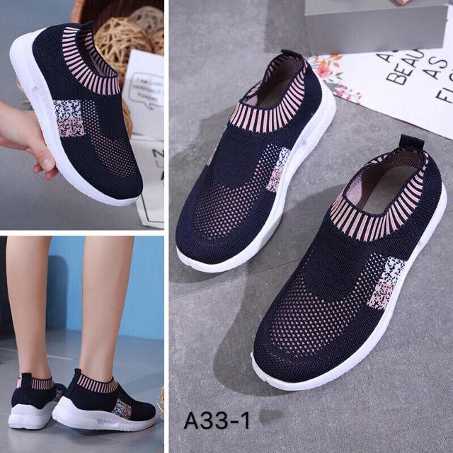 SEPATU SLIP ON WANITA VENOM ASTREE