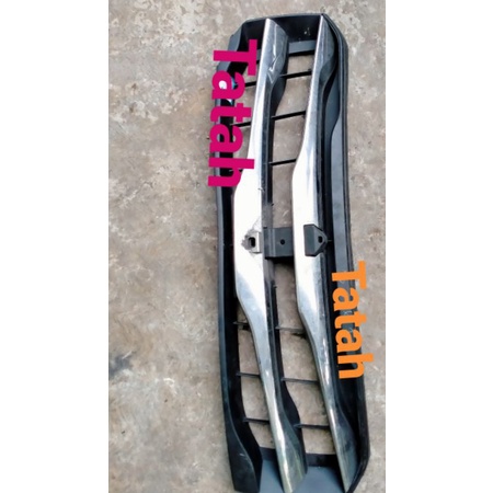 grill Suzuki SX4 Cross